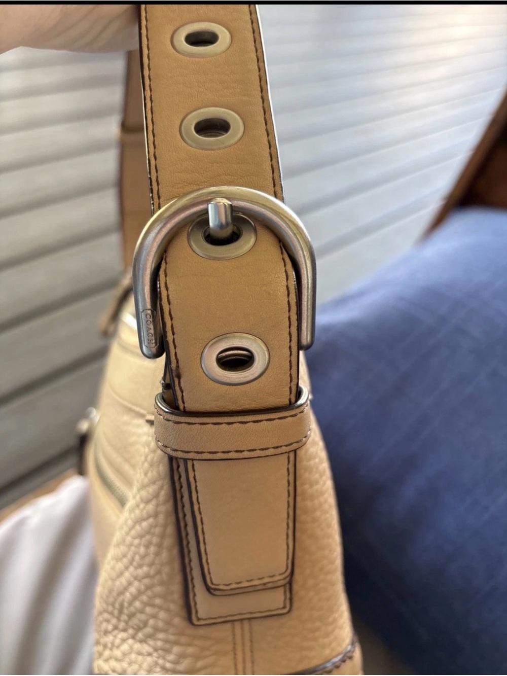 Coach Madison SoHo F12321 Tan Pebbled Leather Convertible Brown Cloth Interior - Picture 8 of 13